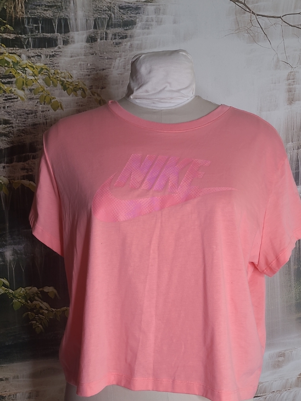 New! Nike Tee Womens XXL orange pink super soft short sleeve crop Tshirt
